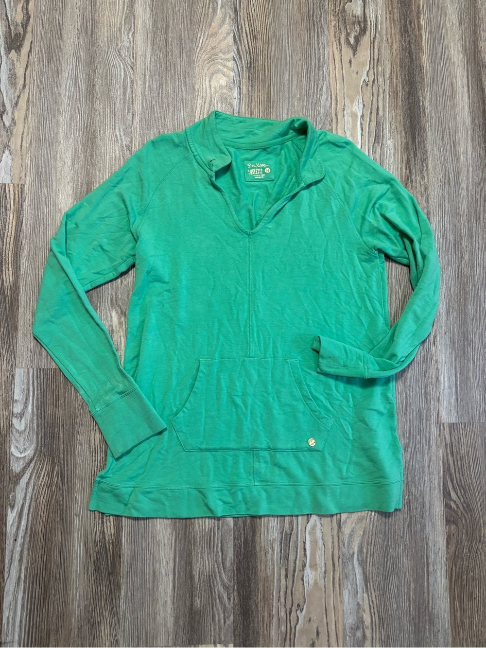 Luxletic Lilly Pulitzer Green Pullover - M